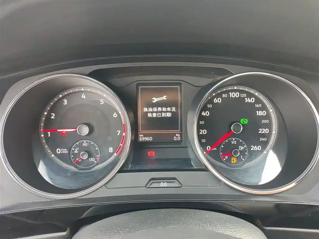 Volkswagen Tiguan L 2018 Facelift 330TSI Automatic 2WD Luxury Edition фото 4
