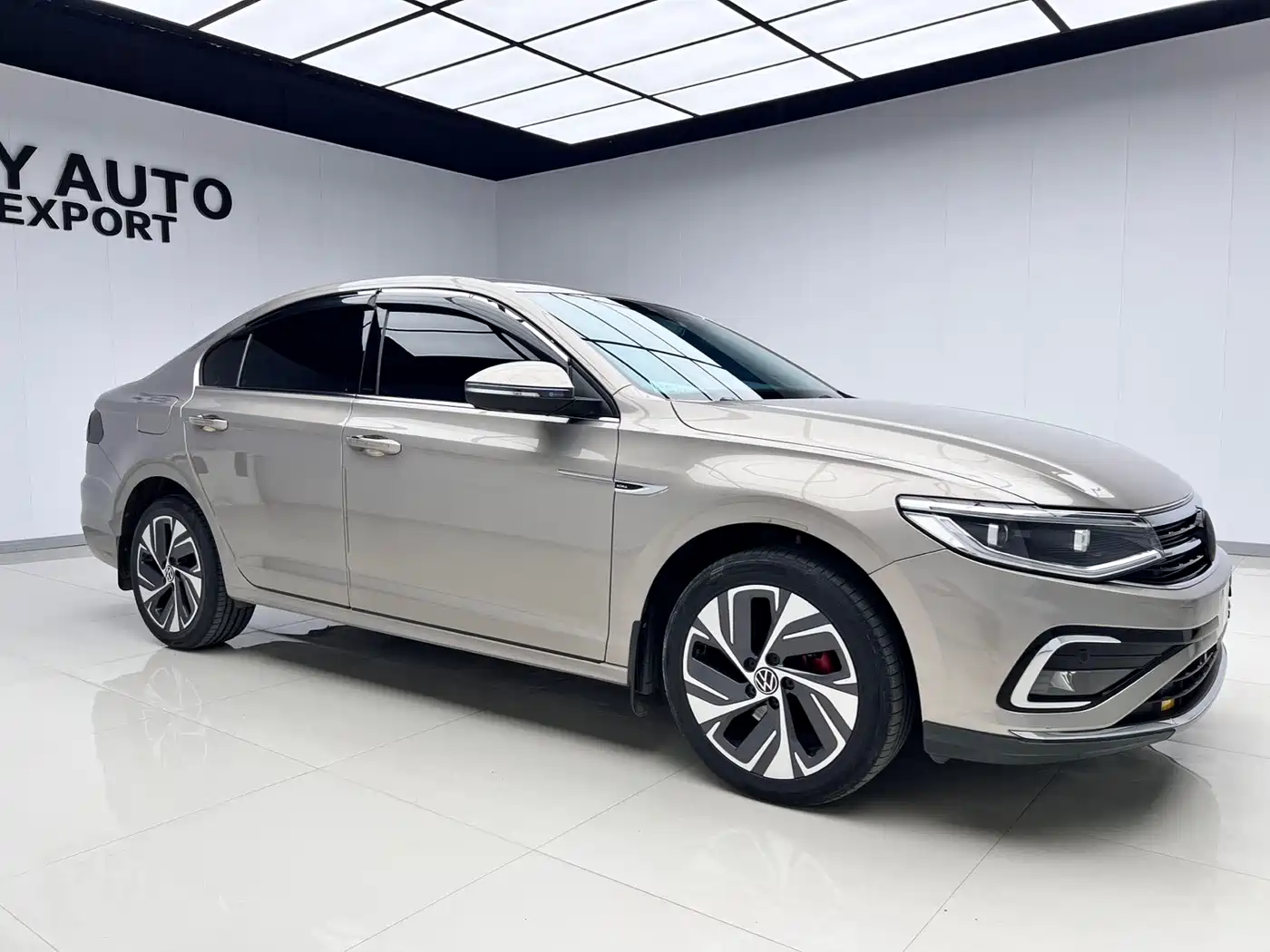 Volkswagen Bora 2023 280TSI DSG Prestige Edition фото 6