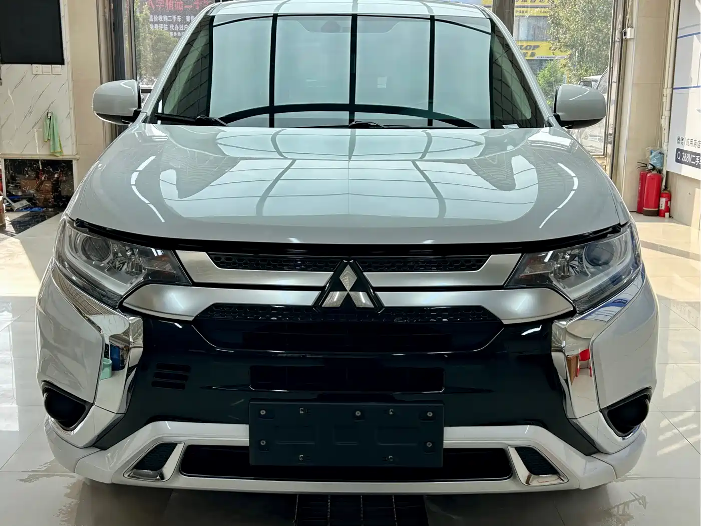 Mitsubishi Outlander 2021 2.0L 2WD Smooth Ride Version 5-Seater фото 2