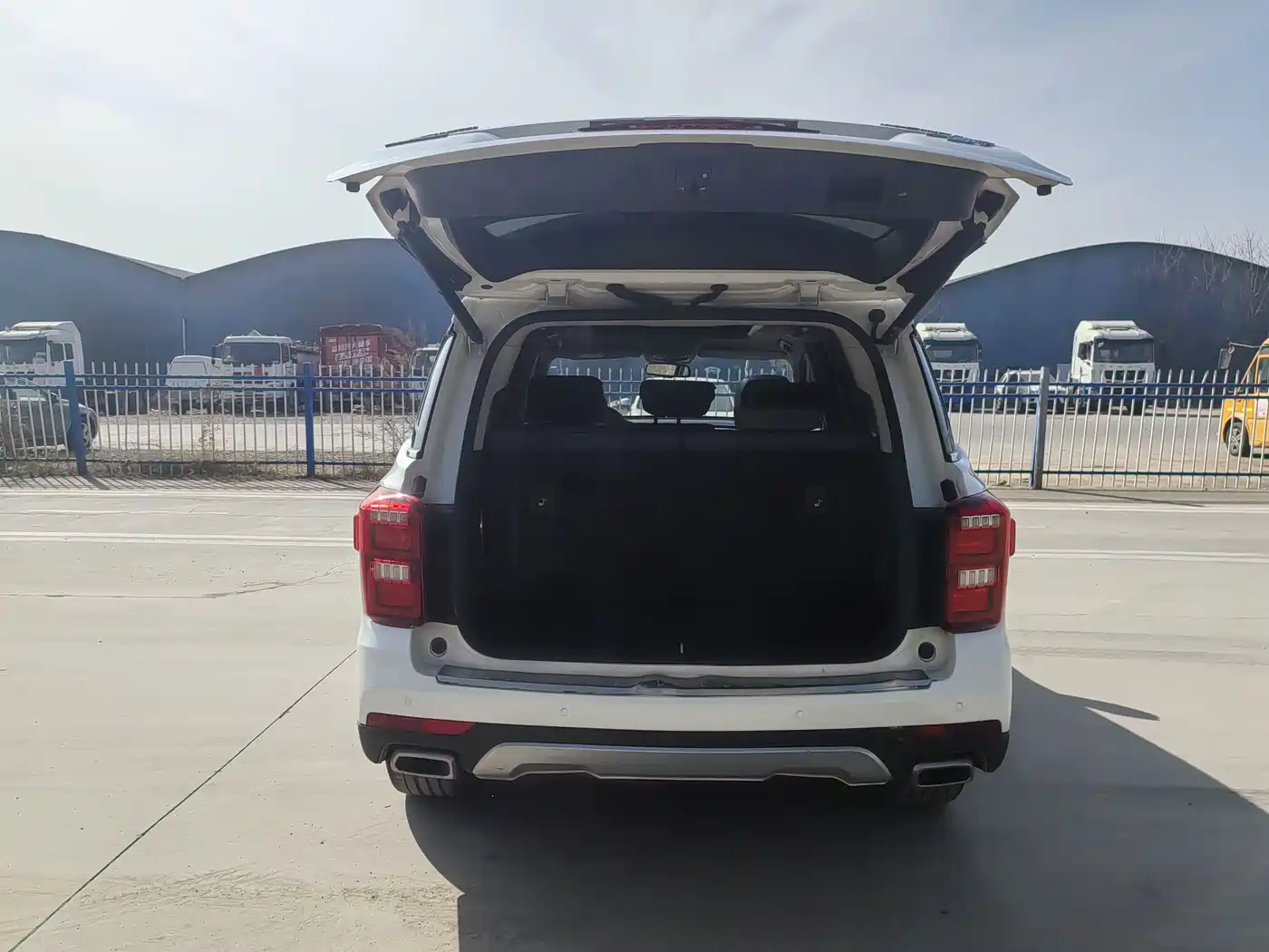 GAC Trumpchi Trumpchi GS8 2017 320T AWD Luxury Smart Connect (7-Seater) фото 23