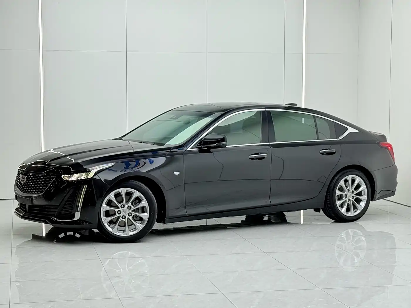 Cadillac CT5 2022 28T Luxury Edition