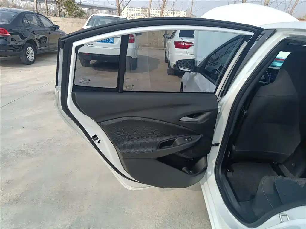 Chevrolet Cavalier 2021 325T Auto Joy Edition фото 21