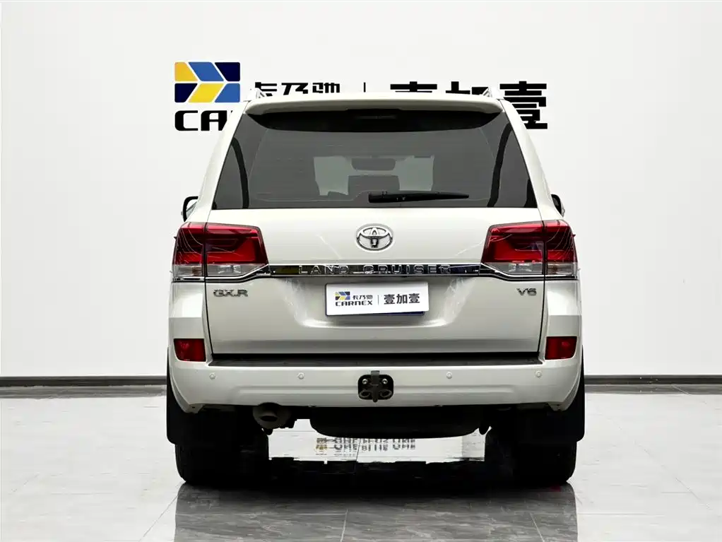 Toyota Land Cruiser (Import) фото 17