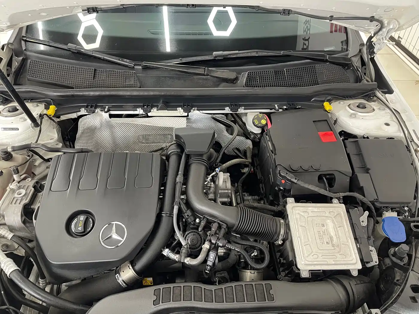 Mercedes-Benz A-Class 2022 Facelift A 180 L Sport Sedan фото 16