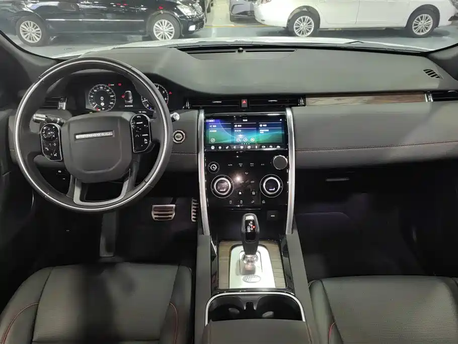 Land Rover Discovery Sport 2021 249PS R-Dynamic S Performance Edition фото 12