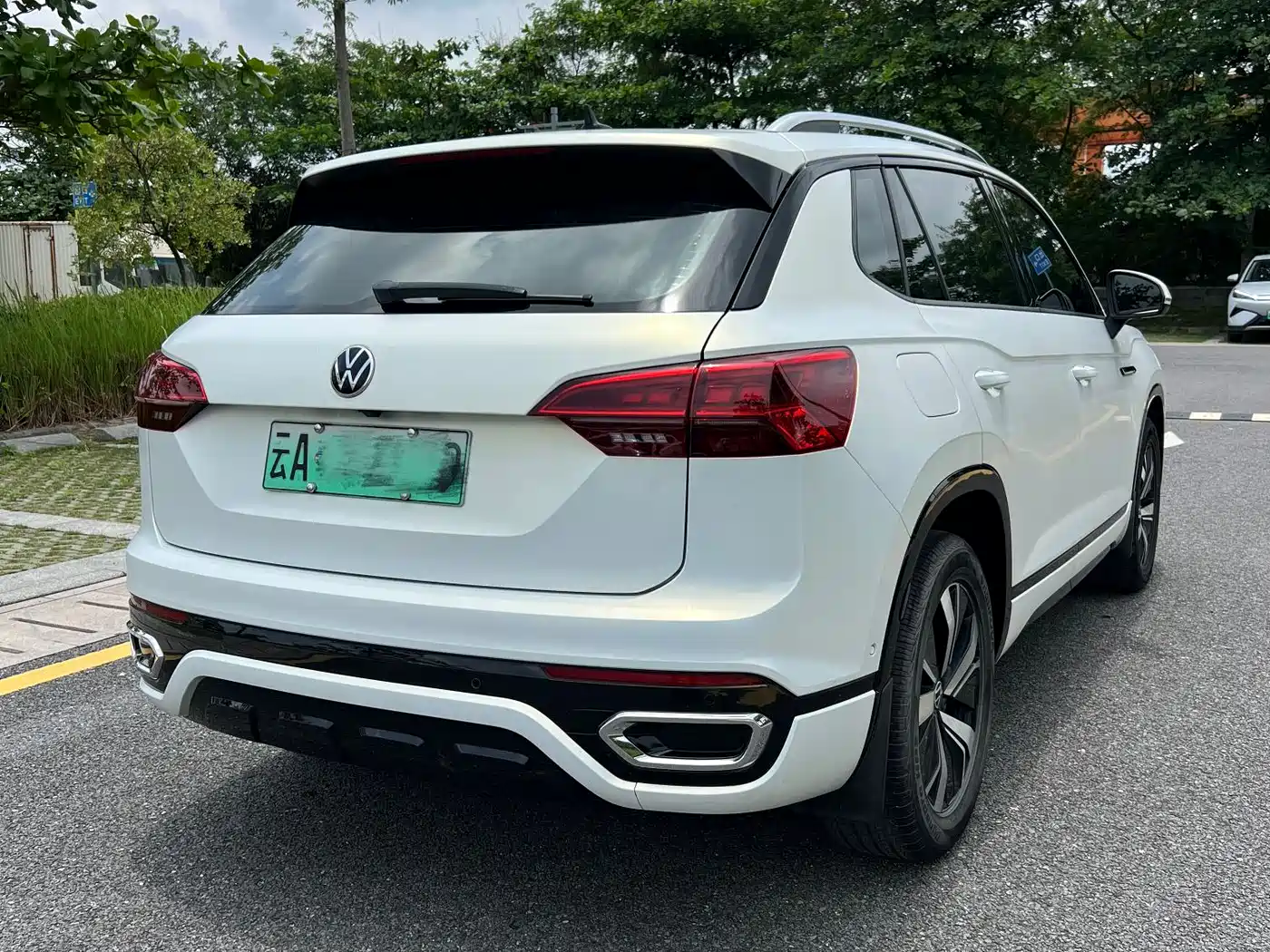 Volkswagen Tayron GTE Plug-in Hybrid 2020 Model 1.4T Luxury фото 6