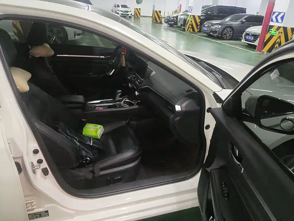صورة 13 - Nissan Teana