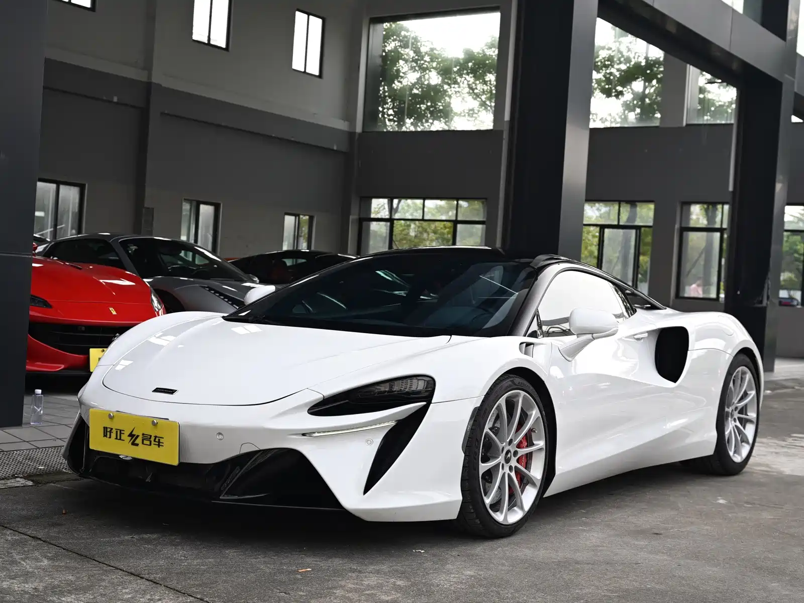 صورة 6 - McLaren Artura