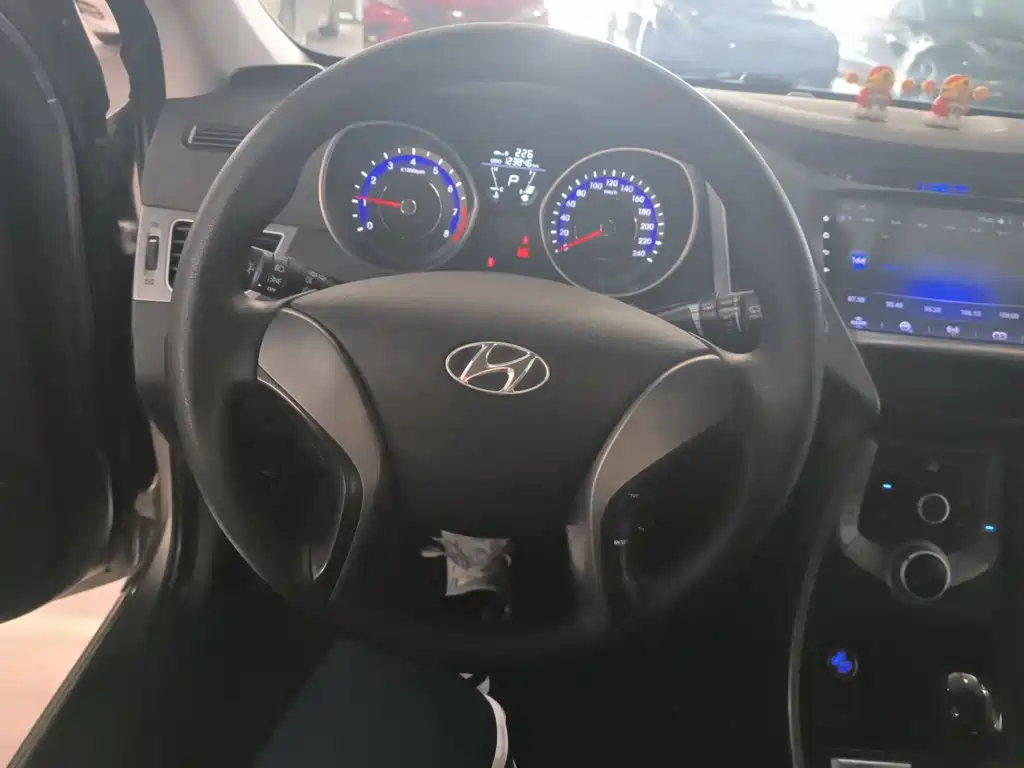 Hyundai Langdong 2017 2016 1.6L Automatic Smart Edition