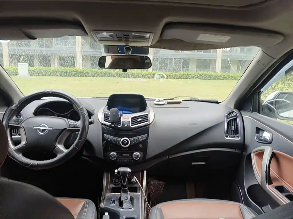 Haima S5 2015 2015 1.5T CVT Flagship Edition