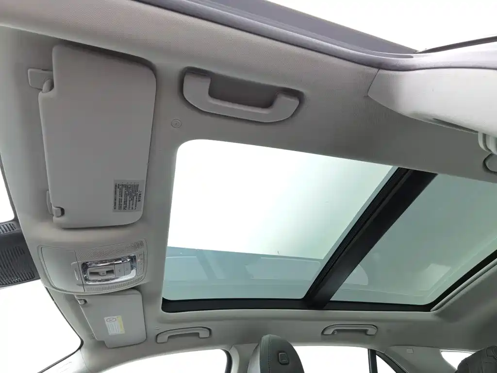 Mercedes-Benz GLE, миниатюра 14