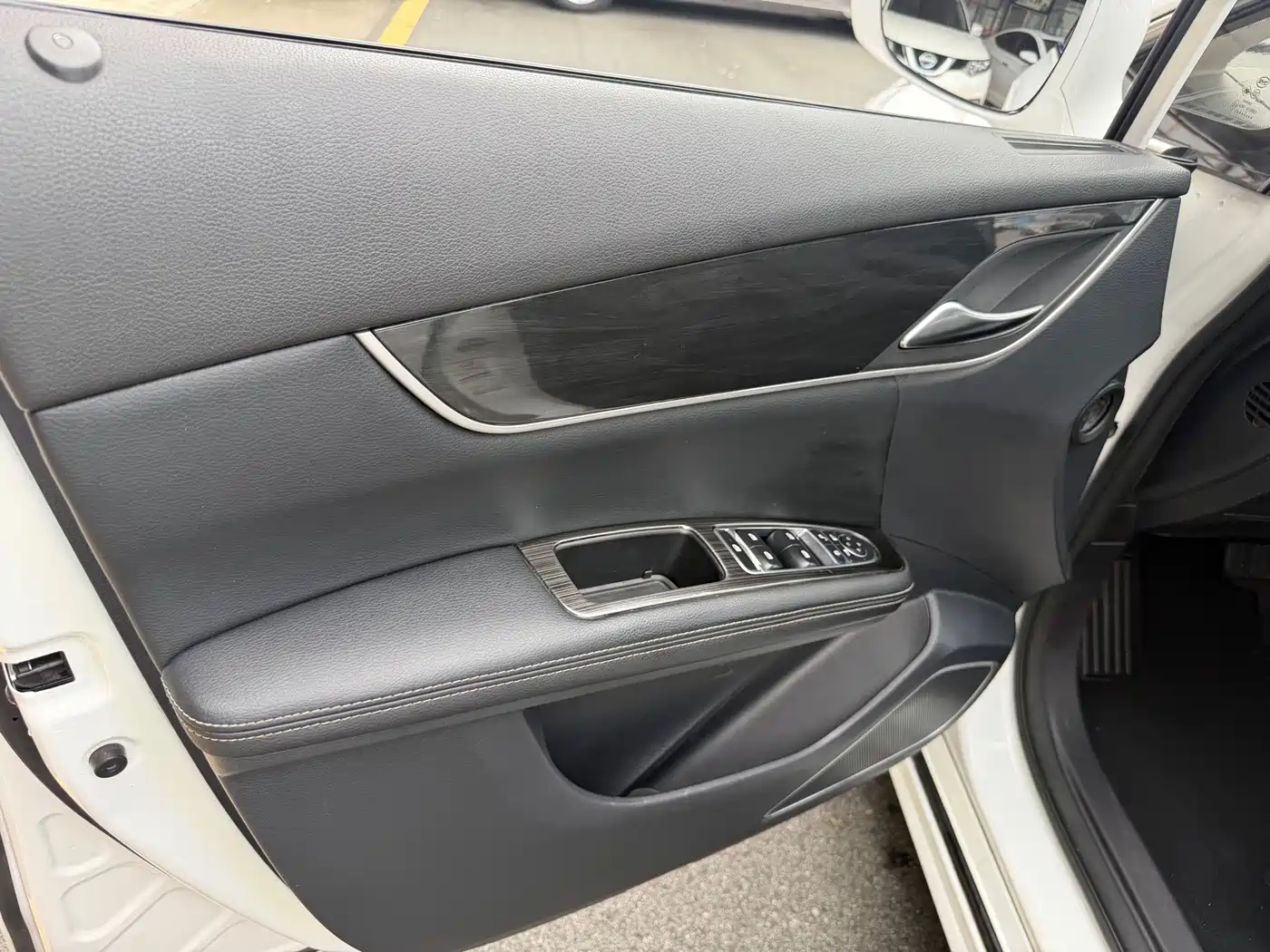 BYD Song MAX 2017 1.5T Auto Smart Elite 7-Seater фото 34