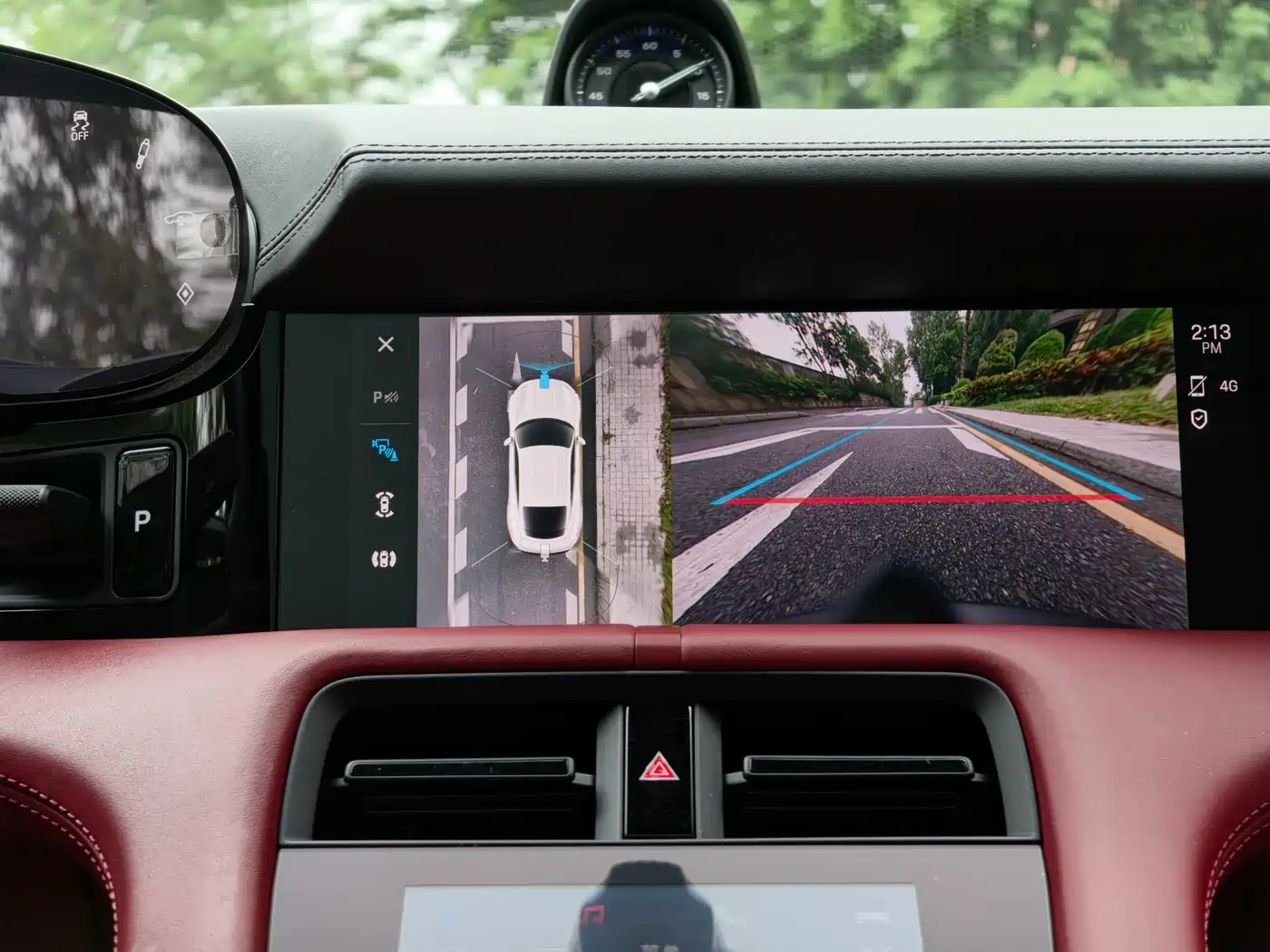 Porsche Taycan 2019 Taycan 4S фото 16