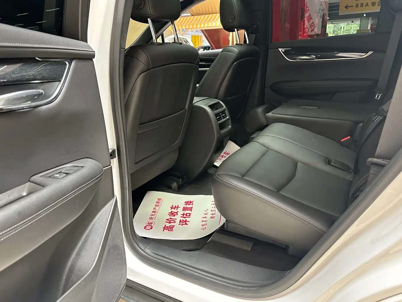 Cadillac XT5 2022 2.0T 2WD Luxury фото 7