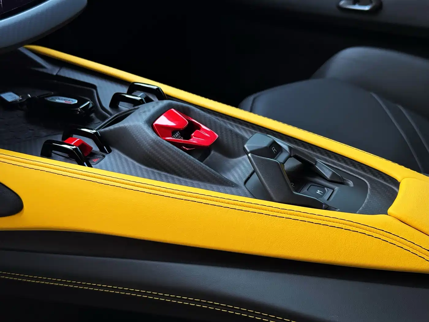 Lamborghini Revuelto 2026 2023 6.5L PHEV Standard