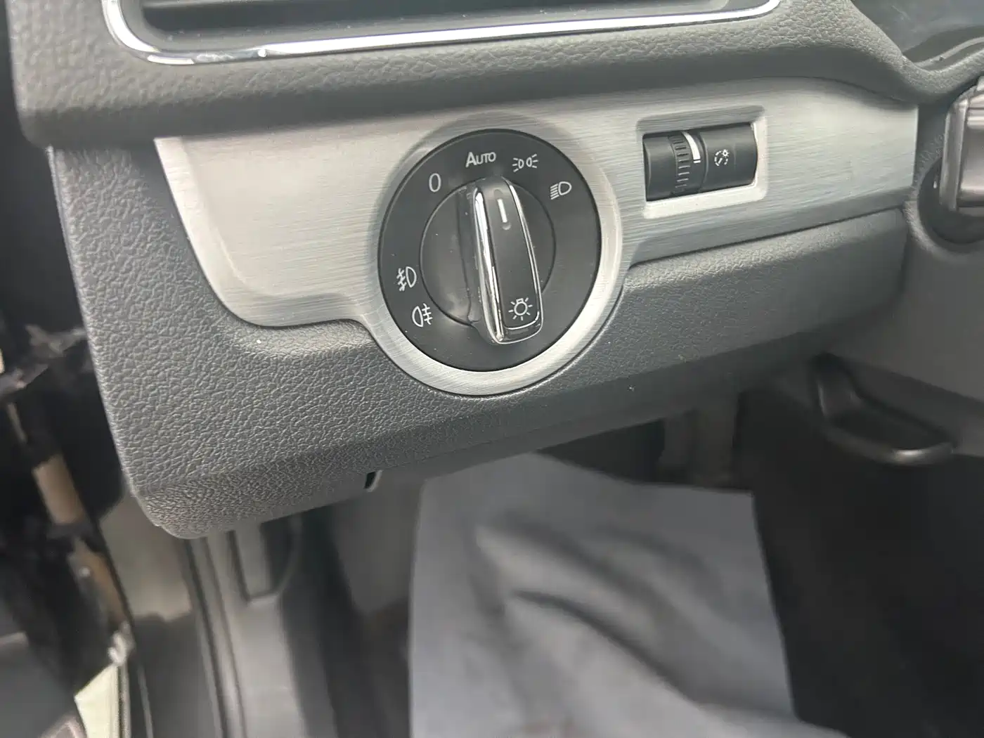 Volkswagen Passat 2013 2.0TSI DSG Yuzun фото 6