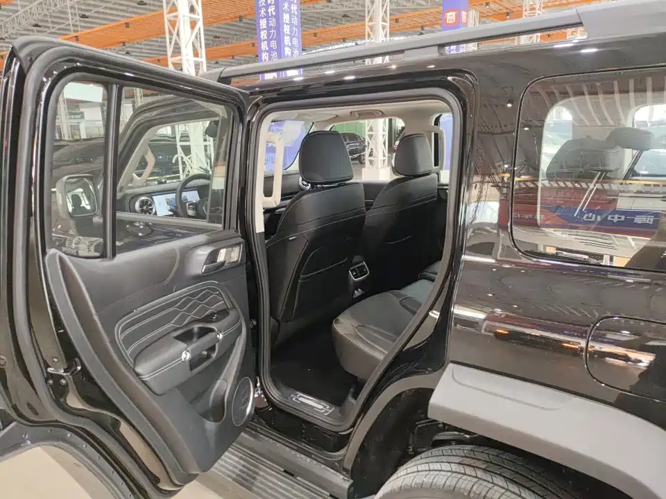 Фото 8 - Tank 300L New Energy