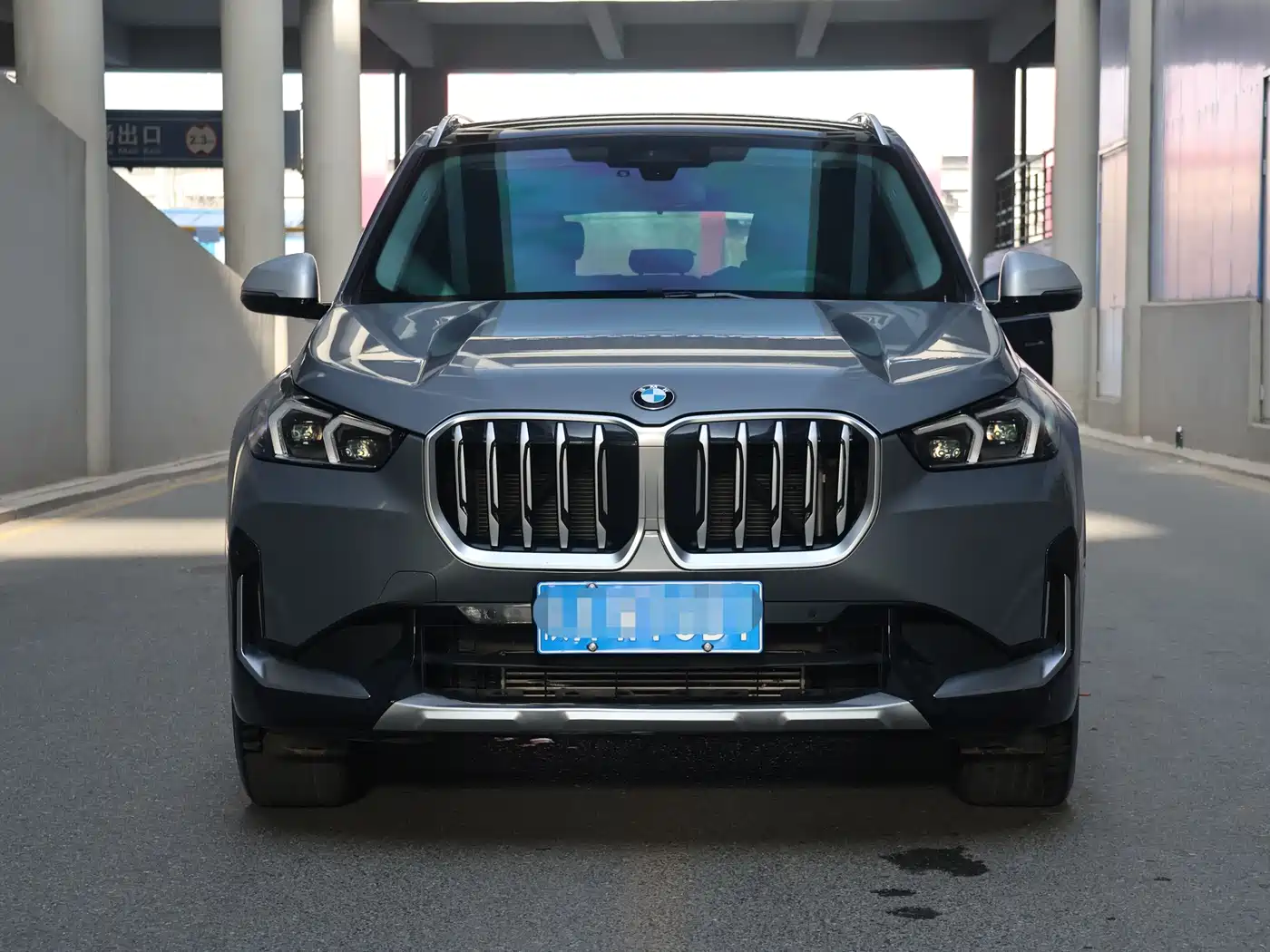 BMW X1 2023 sDrive20Li X Design Package фото 2