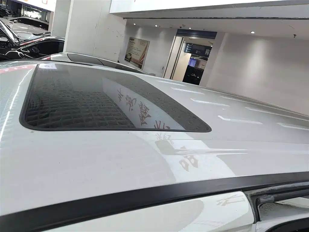 SAIC Maxus Maxus G20 2021 Facelift PLUS 2.0T Gasoline Automatic Luxury фото 27