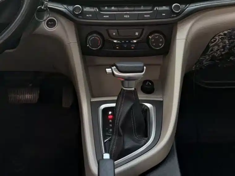 Buick Excelle 2018 18T Automatic Elite фото 8