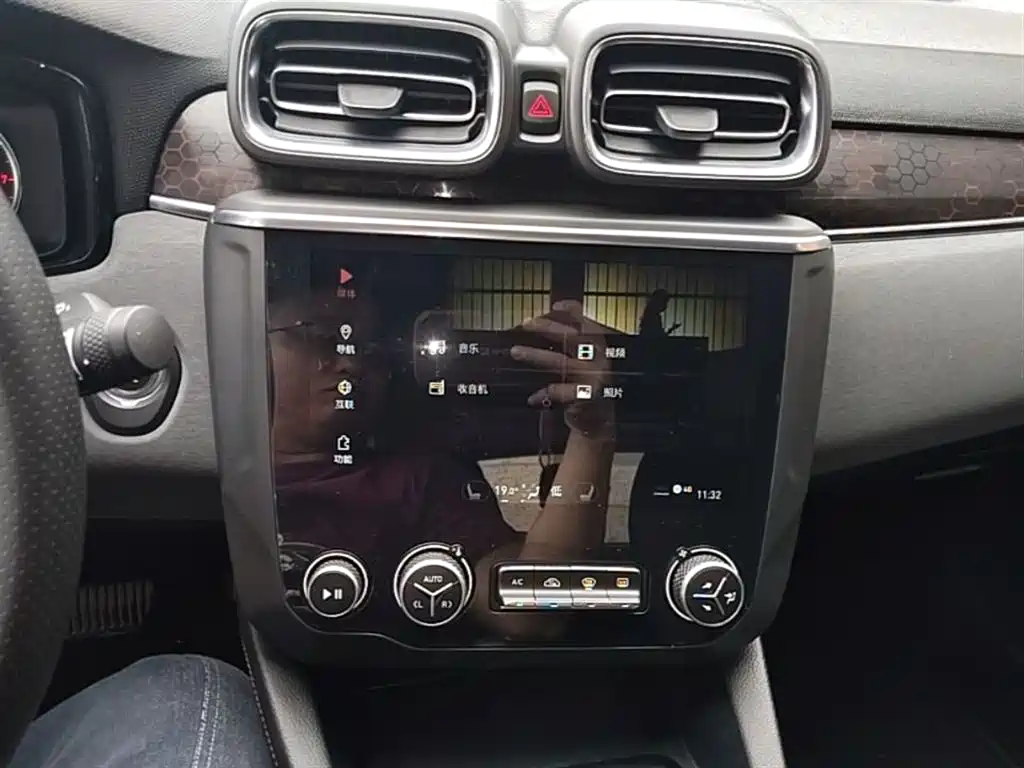 Lynk & Co 03 2019 1.5TD DCT Power Edition China VI фото 13