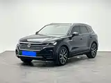 Фото 1 - Volkswagen Touareg