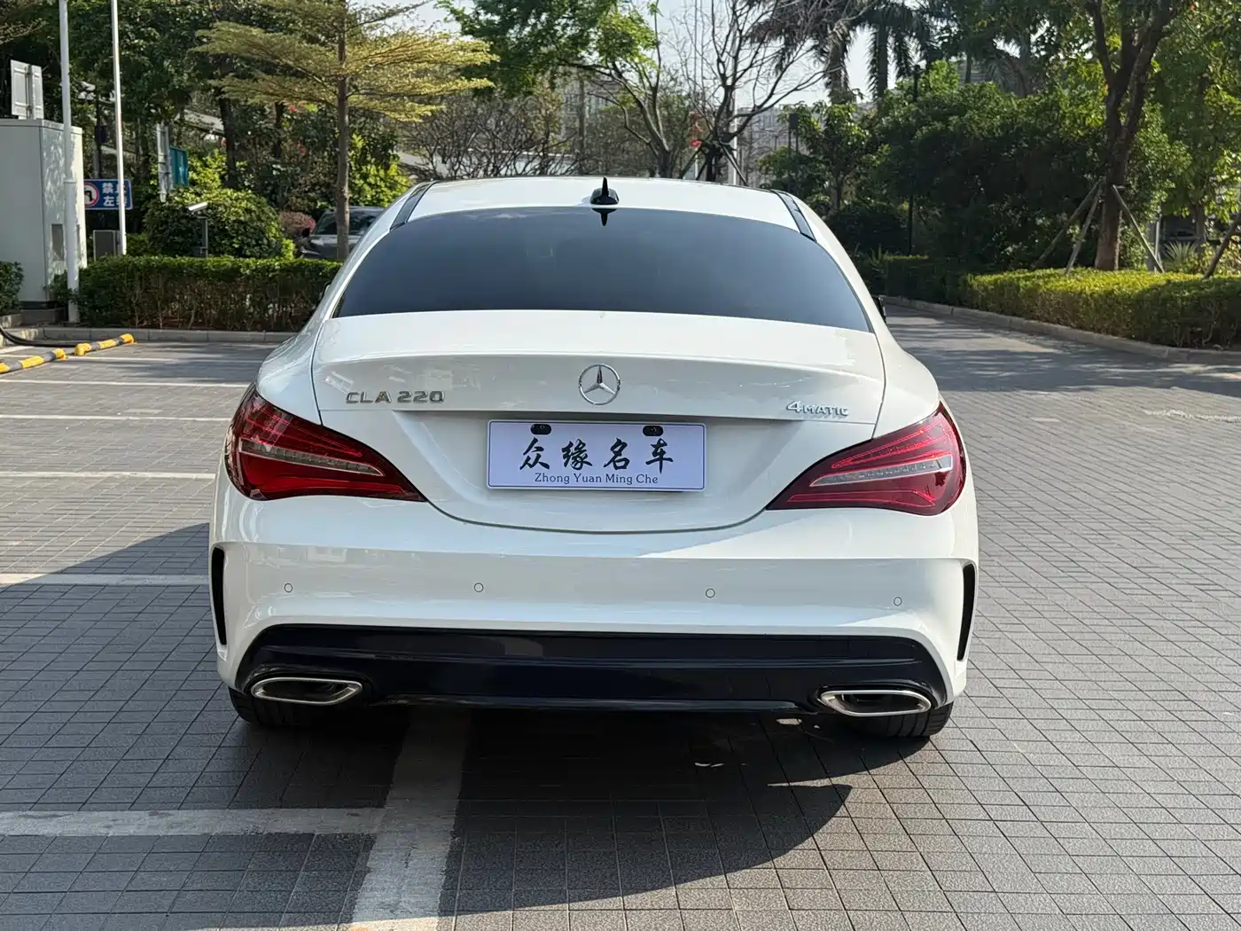 Mercedes-Benz CLA (Import) 2017 CLA 220 4MATIC фото 5