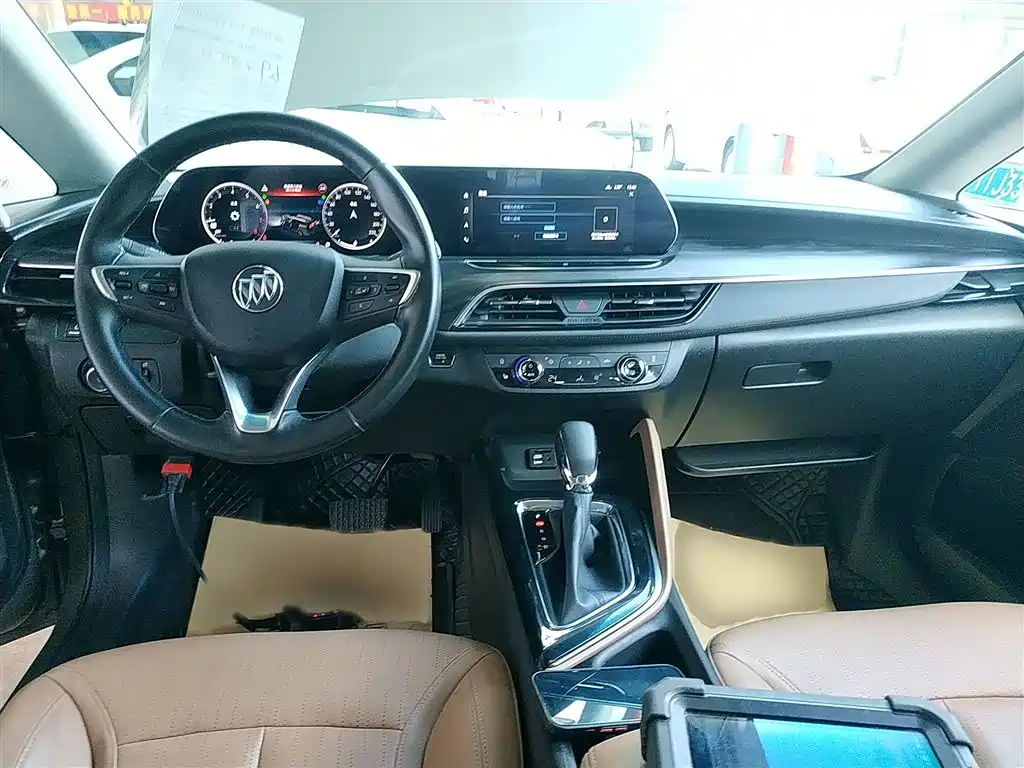 Buick GL6 2021 323T Mild Hybrid Connected Luxury фото 10