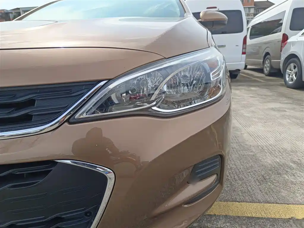Chevrolet Cavalier 2018 320 Auto Enjoy Sunroof Edition фото 3