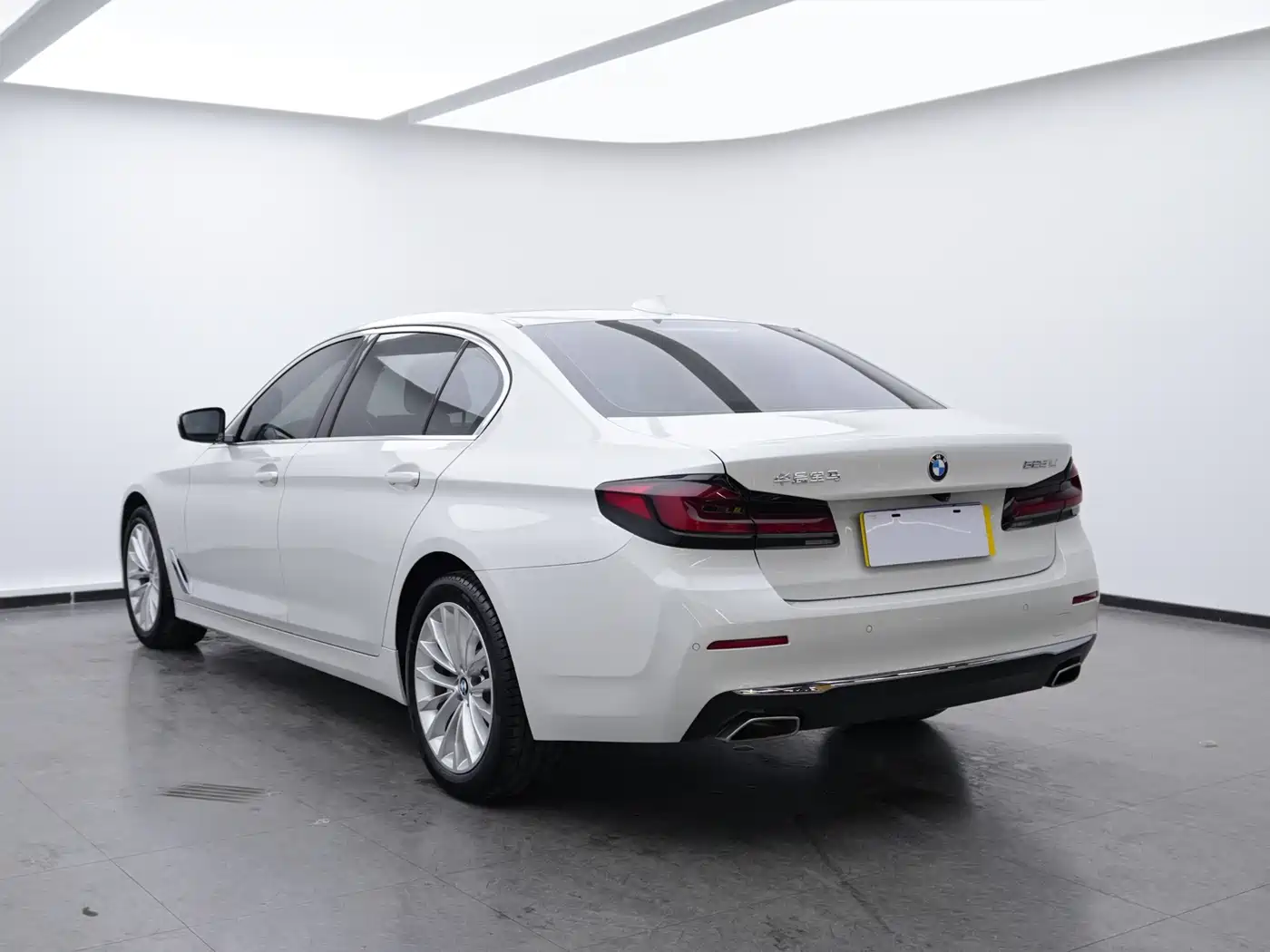 BMW 5 Series 2021 525Li Luxury Package фото 6