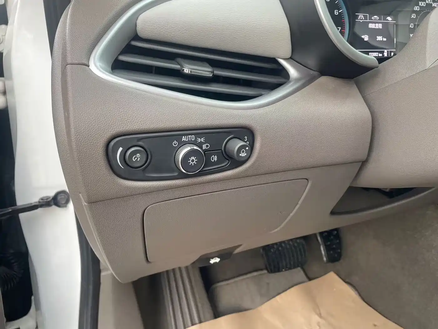Chevrolet Malibu XL 2017 1.5T Auto Enjoyment Edition фото 20