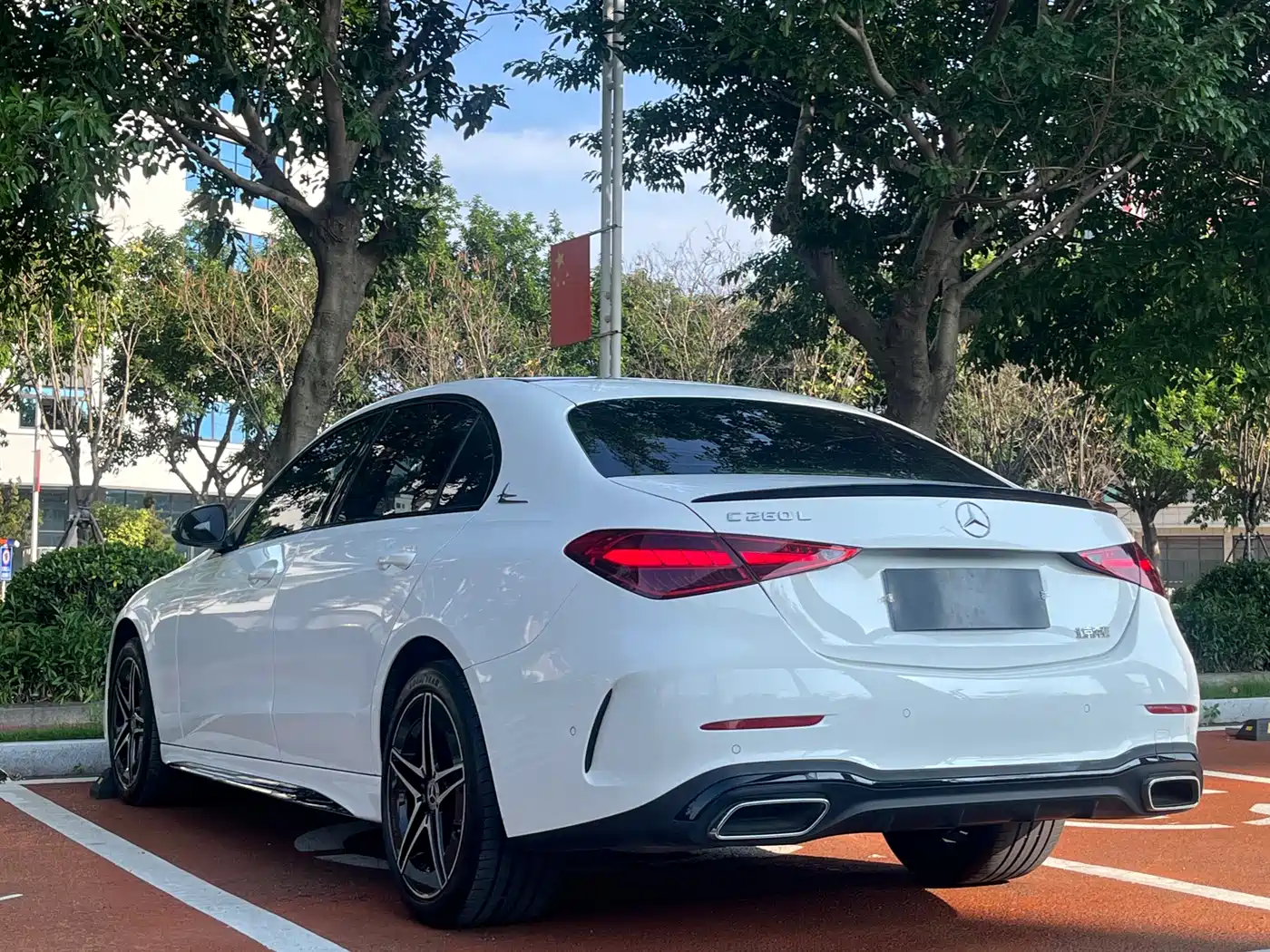 Mercedes-Benz C-Class 2023 C 260 L Night Edition Sport фото 7