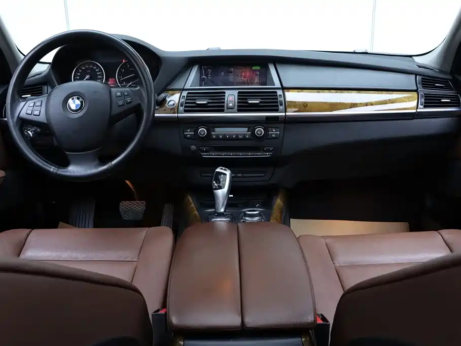 BMW X5 (Import) 2013 xDrive35i Leading фото 26
