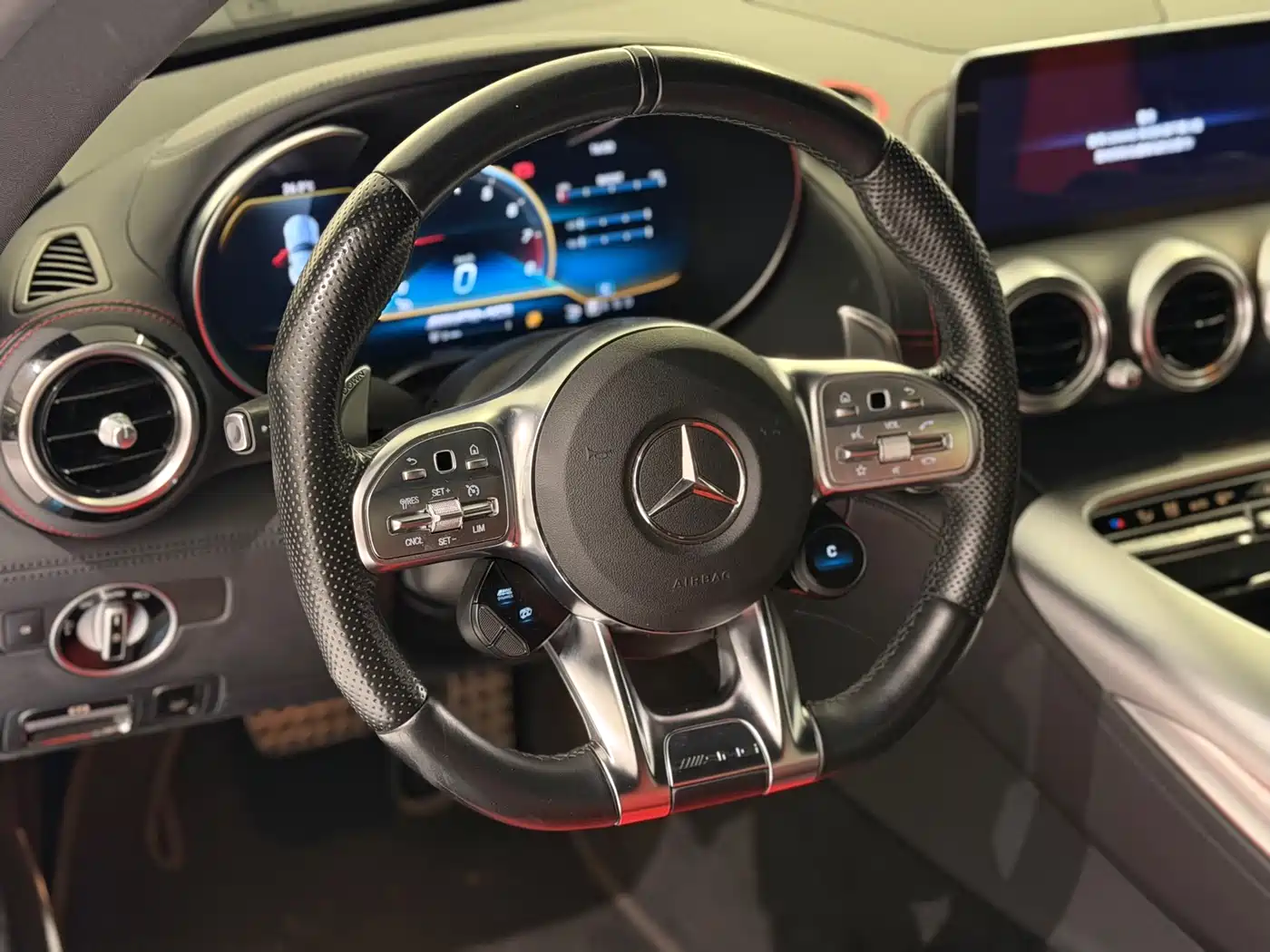 Mercedes-Benz AMG GT 2019 AMG GT фото 11