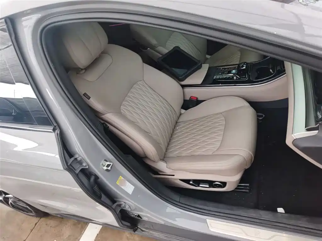 BYD Han 2025 Model EV 605KM Premium Version фото 25
