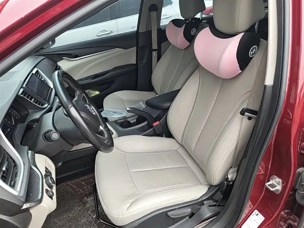 Buick Excelle 2018 15T Dual Clutch Elite (China V) фото 15