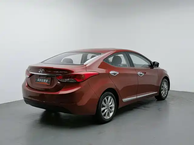 Hyundai Langdong 2015 1.6L Manual Premium — фото 2
