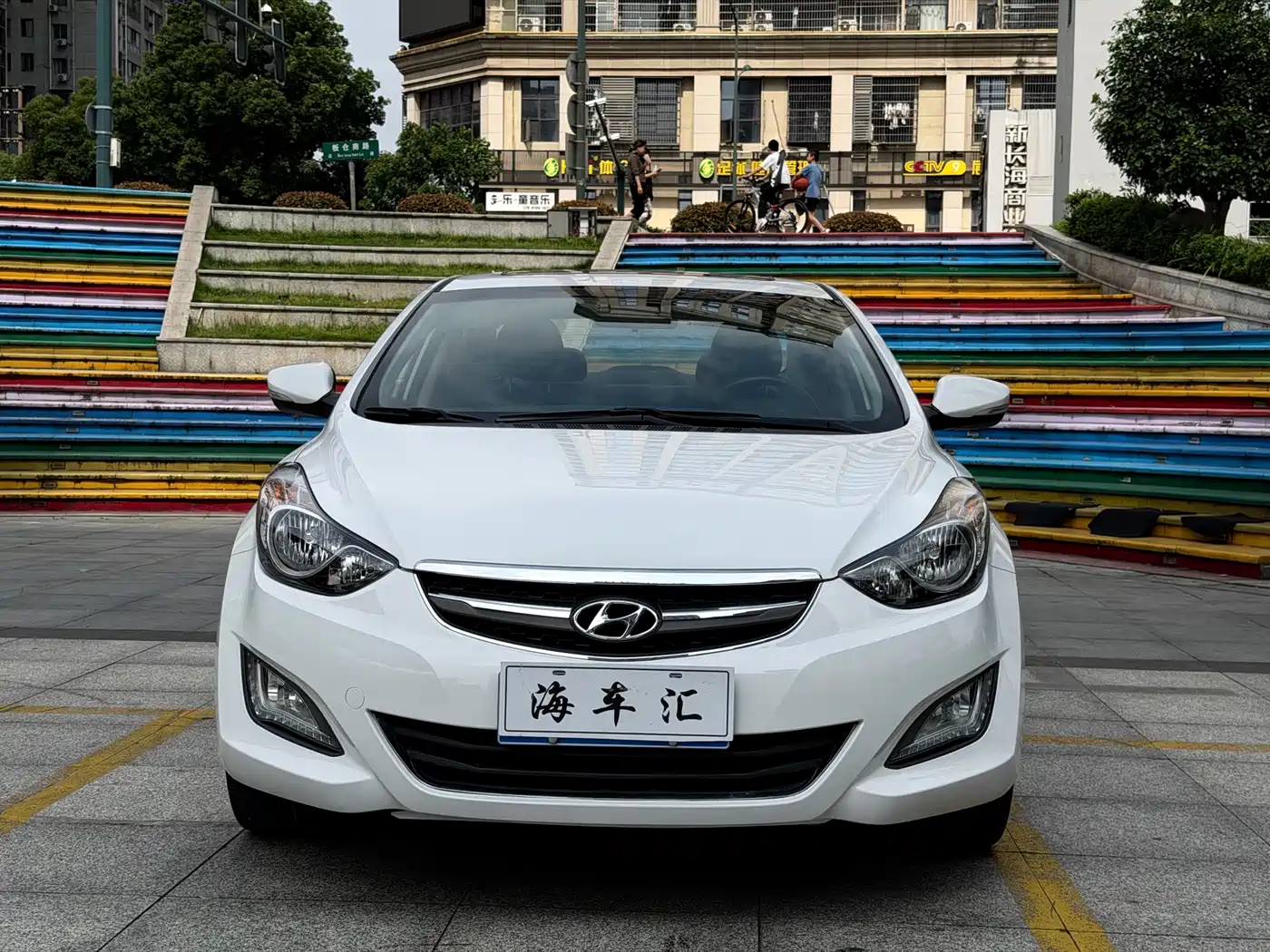 Hyundai Langdong 2015 1.6L Auto Exclusive фото 2