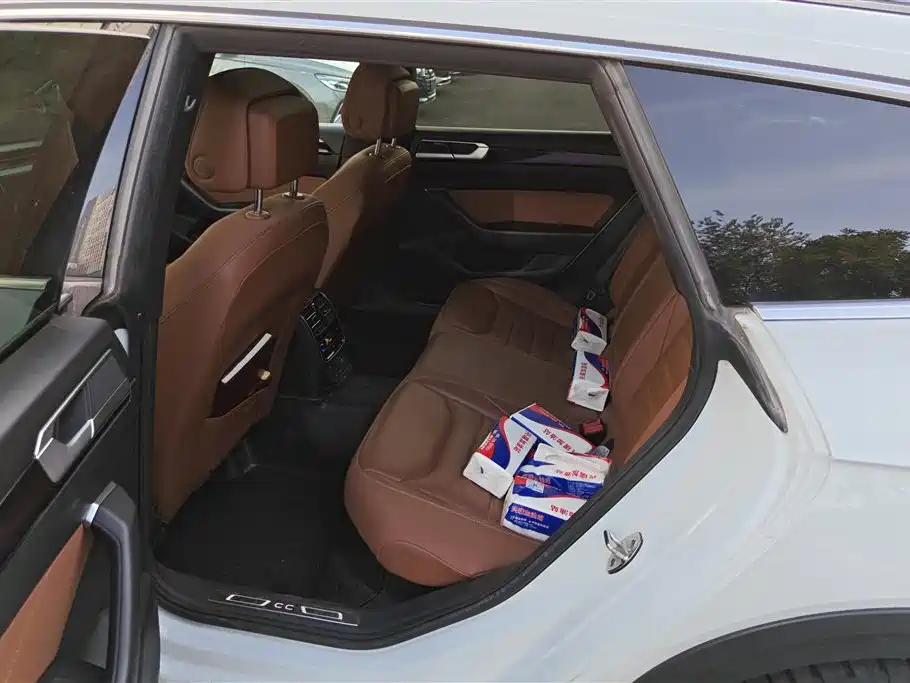 Volkswagen FAW-Volkswagen CC 2021 Shooting Brake 380TSI Hunter Heart Edition фото 11