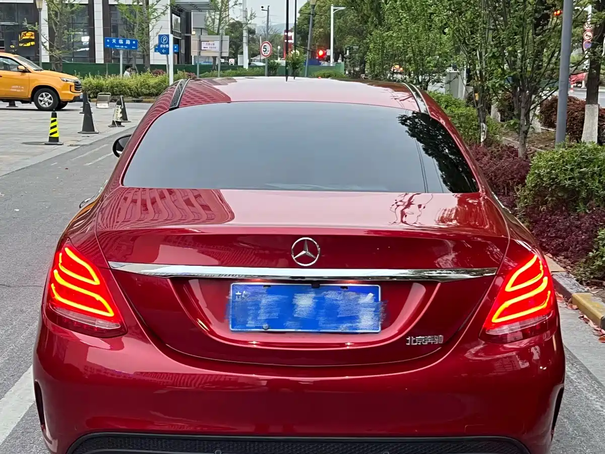 Mercedes-Benz C-Class 2016 C 180 L Sport фото 3