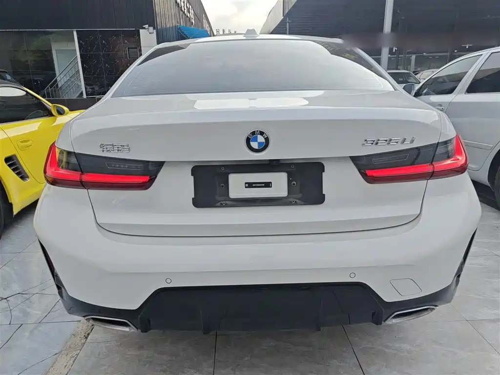 BMW 3 Series 2025 325Li M Sport Package фото 4
