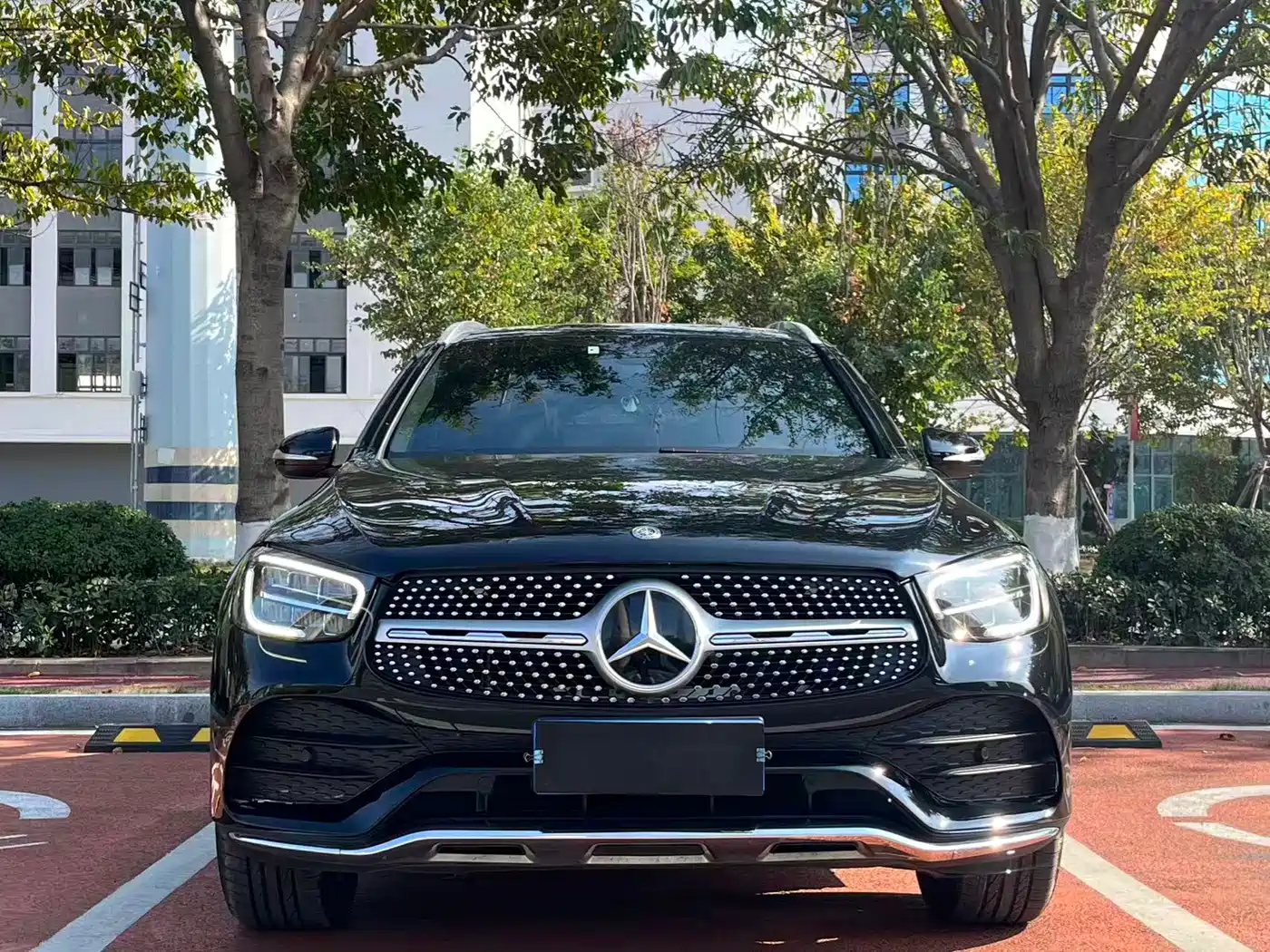 Mercedes-Benz GLC 2020 Facelift GLC 260 L 4MATIC Luxury фото 2