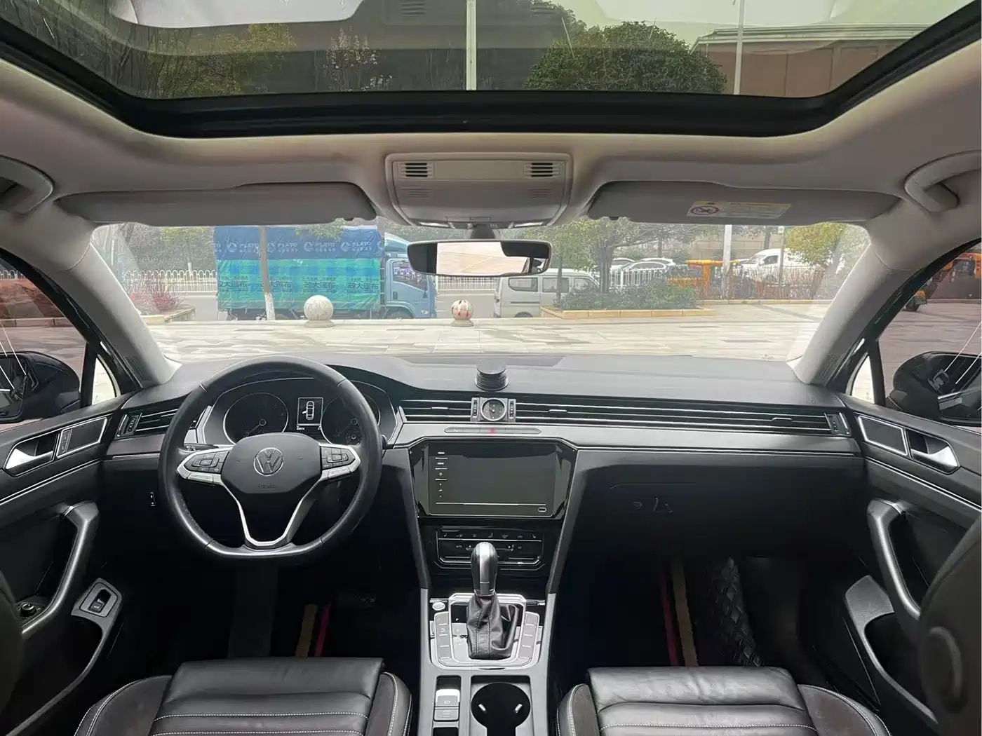 Volkswagen Magotan 2020 330TSI DSG Leading фото 10