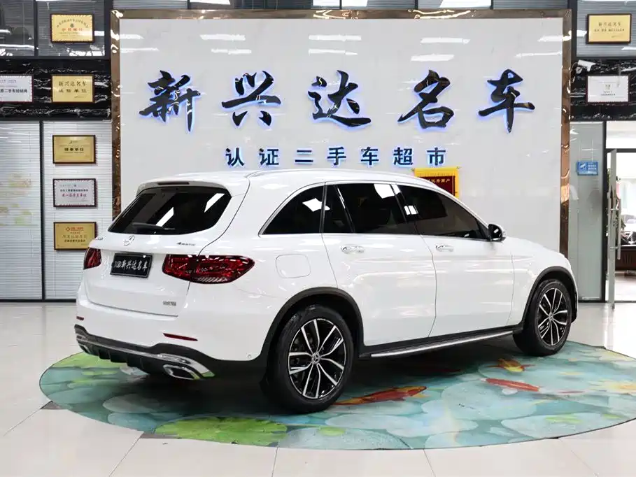Mercedes-Benz GLC 2020 Facelift GLC 300 L 4MATIC Dynamic фото 5