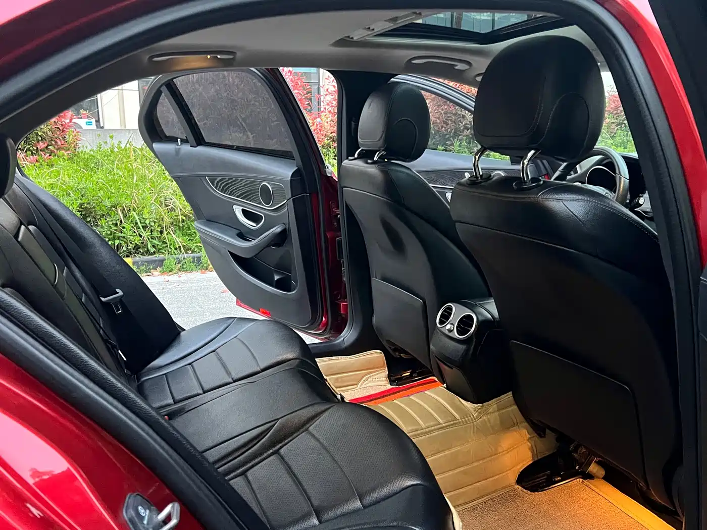 Mercedes-Benz C-Class 2016 C 180 L Sport фото 11