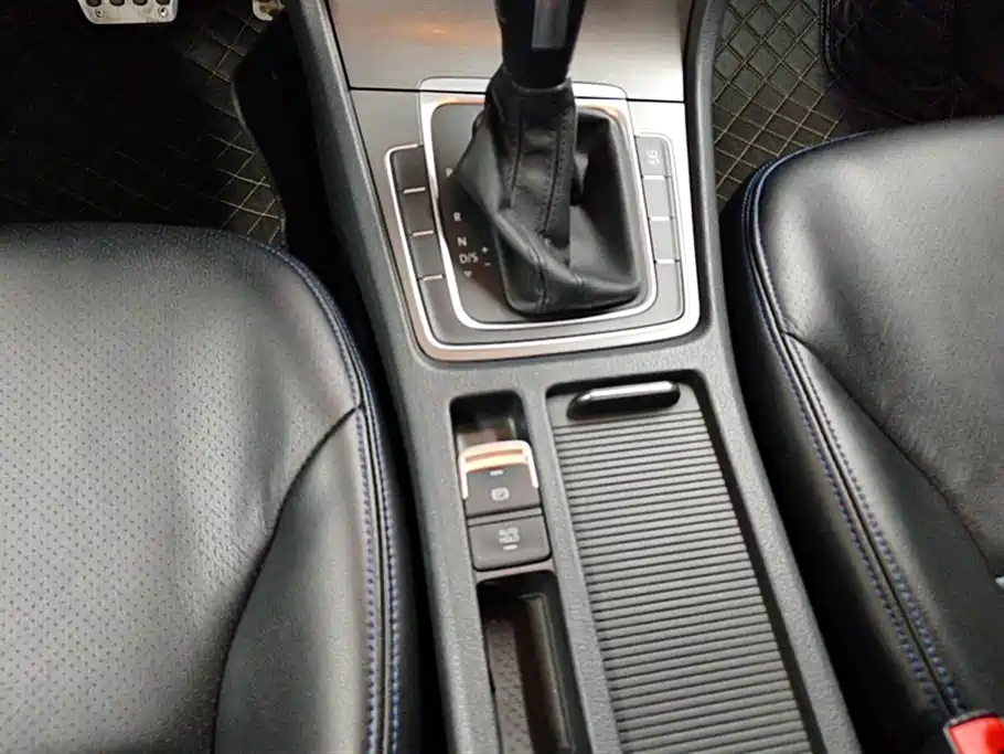 Volkswagen Golf 2014 1.4TSI Automatic Comfort фото 16