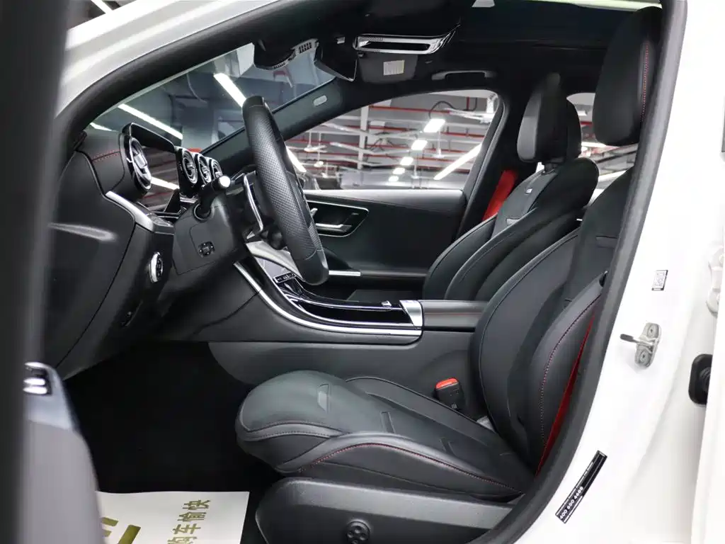 Mercedes-Benz C-Class AMG 2024 AMG C 43 4MATIC фото 7
