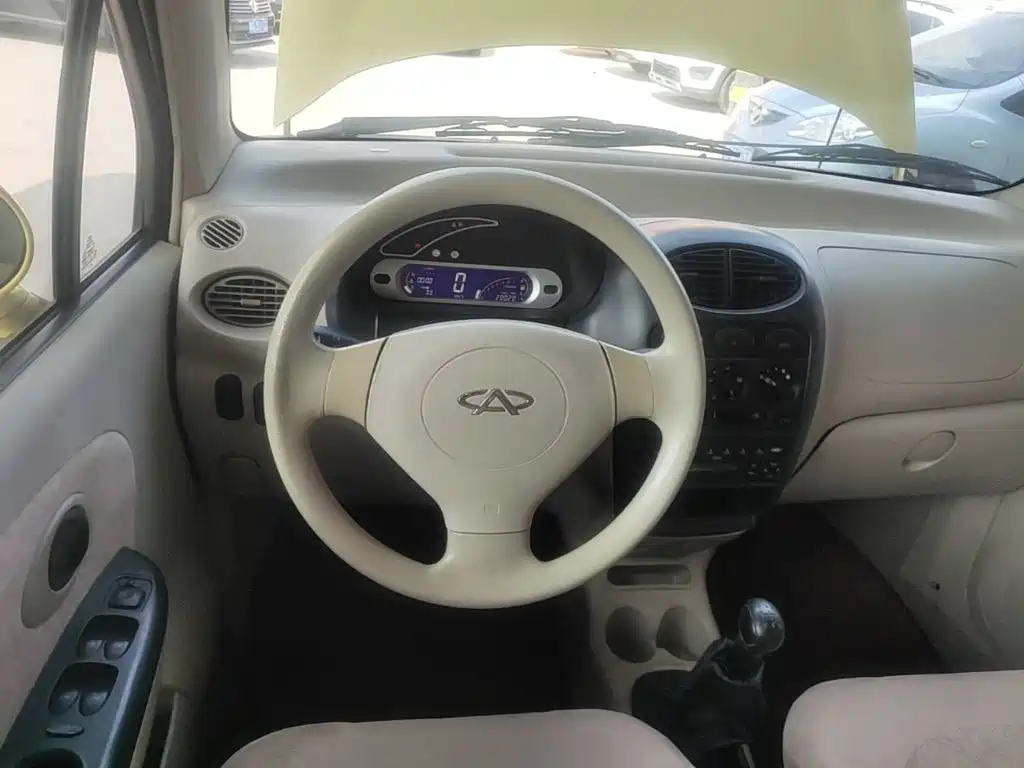 Chery QQ3 2014 2012 Fashion Edition 1.0L Manual Champion Model