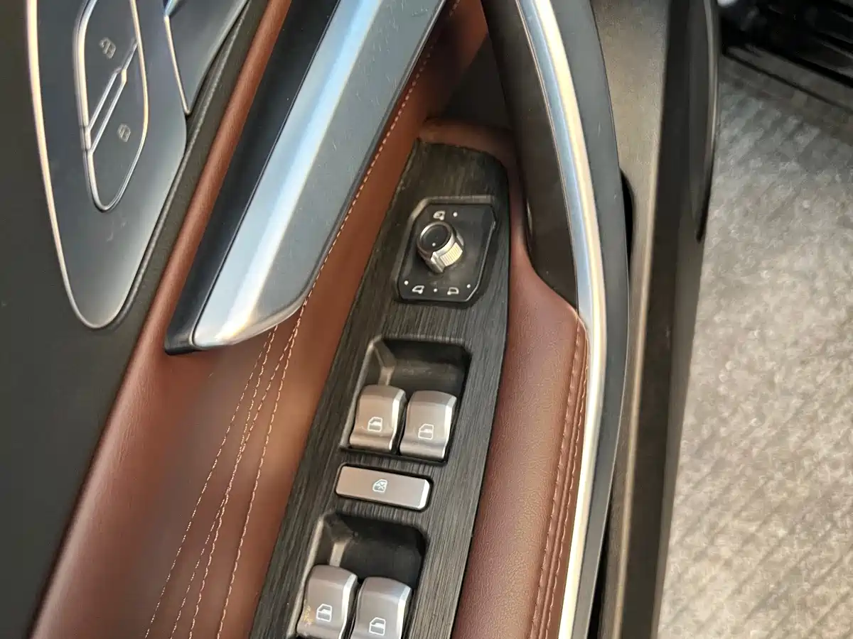 WEY VV7 2021 2021 Model 2.0T Technology Edition