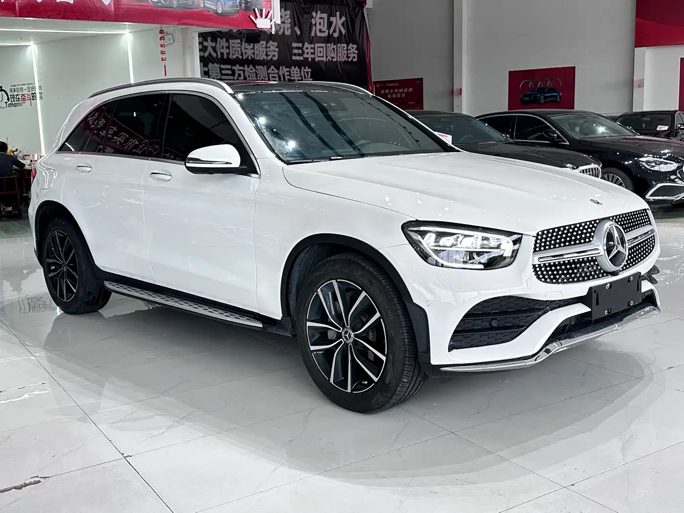 Mercedes-Benz GLC 2022 Model GLC 300 L 4MATIC Luxury Edition фото 3